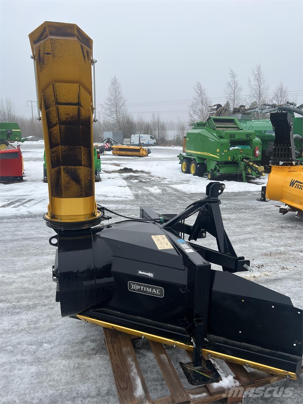 Optimal 235Hy Otros equipos para carreteras y quitanieves