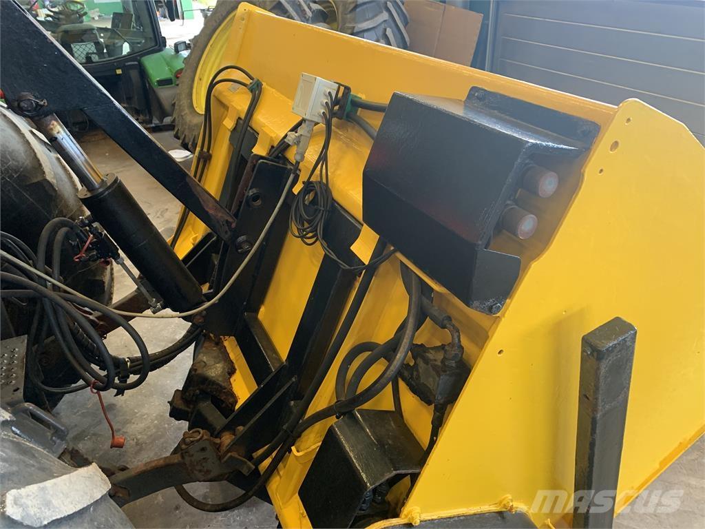 Optimal DS 1300 Esparcidoras de arena y sal