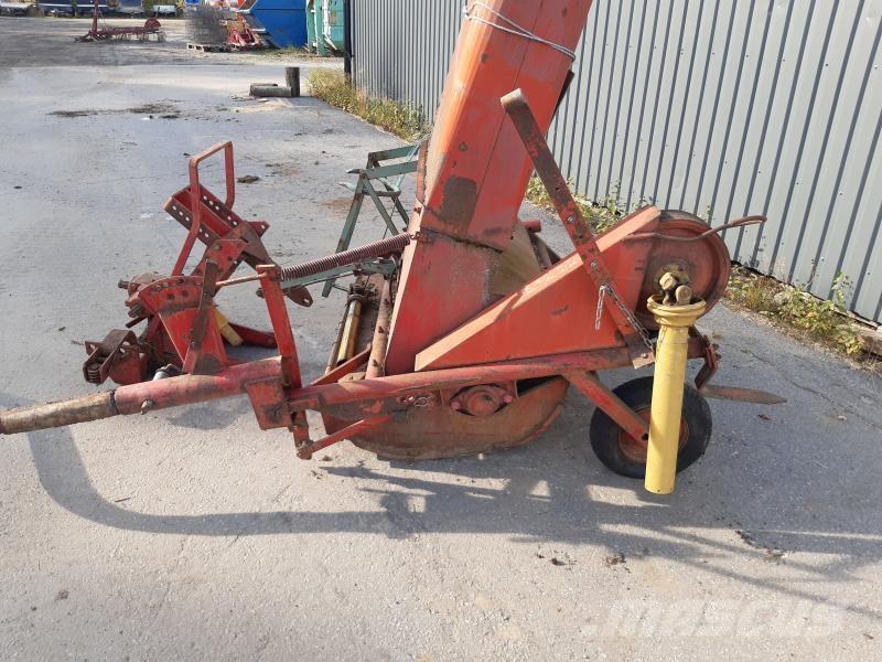  SLAGSLÅTTER TRASIG Segadoras y cortadoras de hojas para pasto
