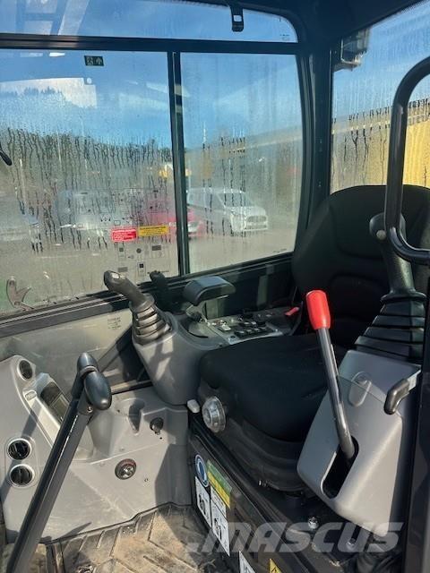 Yanmar SV19 GRÄVARE Cargadoras sobre ruedas