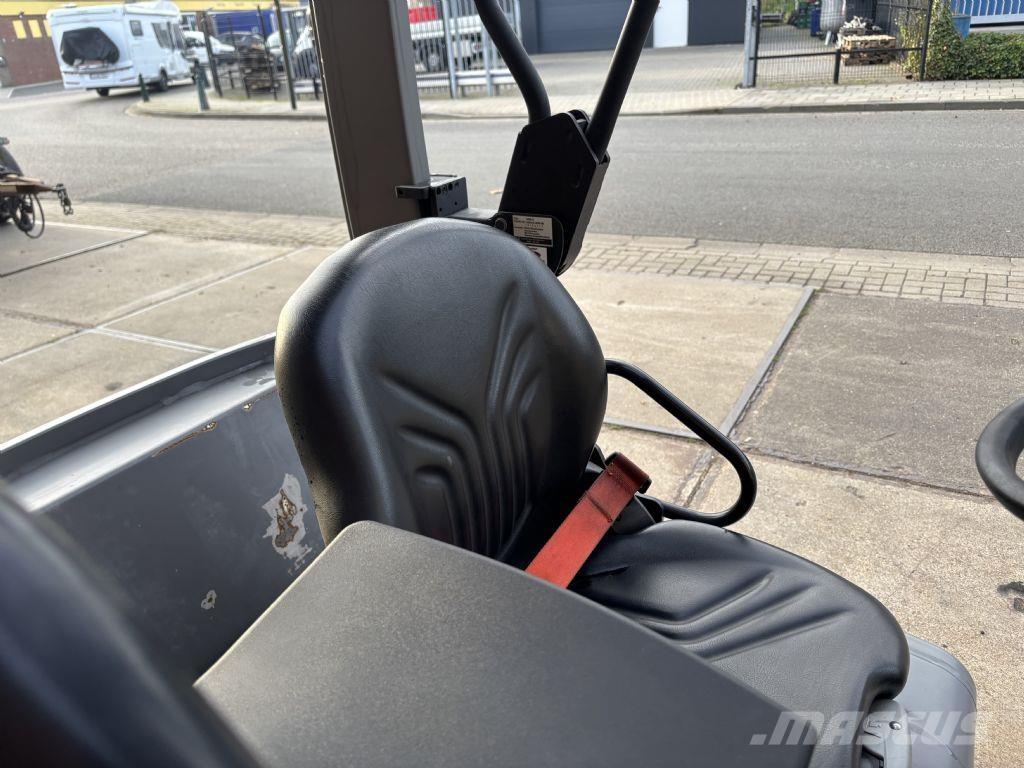 Jungheinrich EFG320 Carretillas de horquilla eléctrica