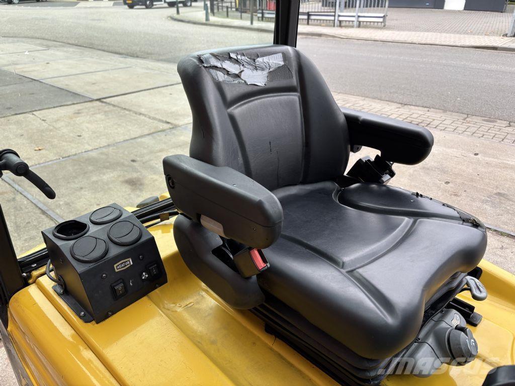 Yale ERP16VT Carretillas de horquilla eléctrica