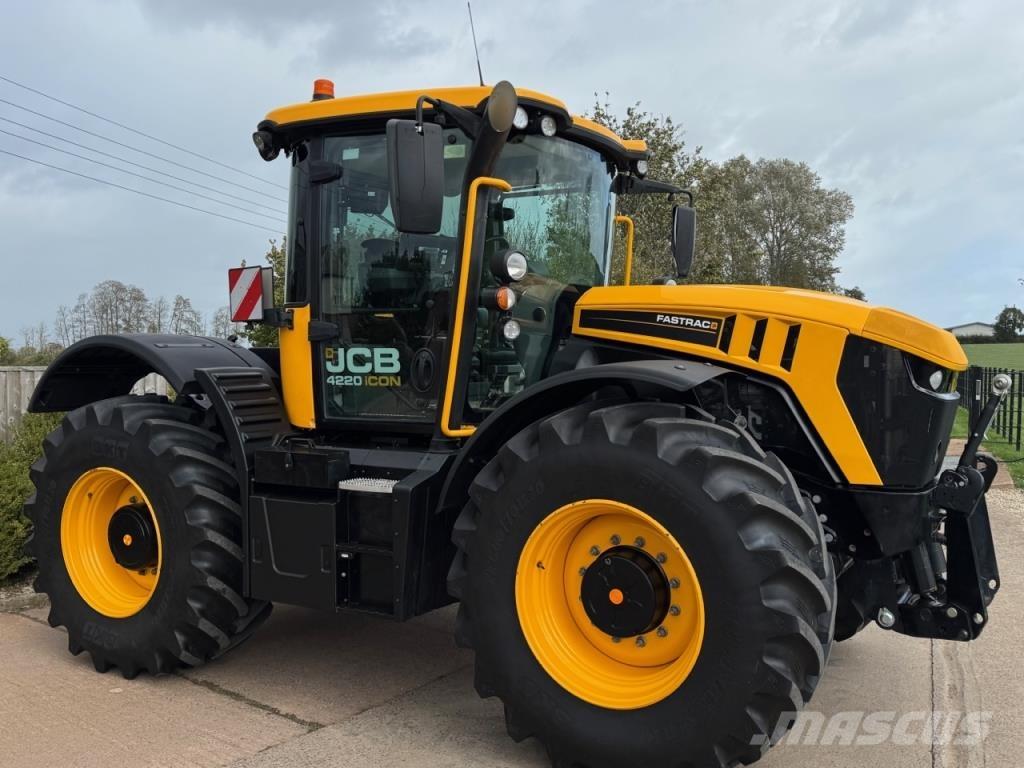 JCB 4220 iCON Tractores