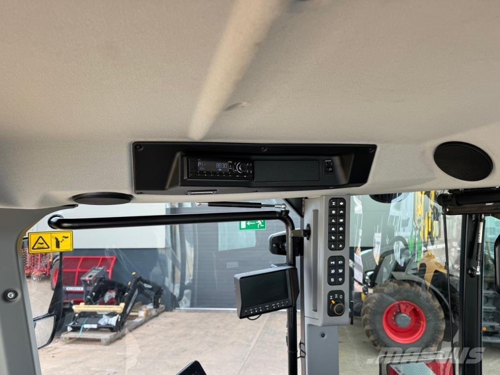 JCB 4220 iCON Tractores