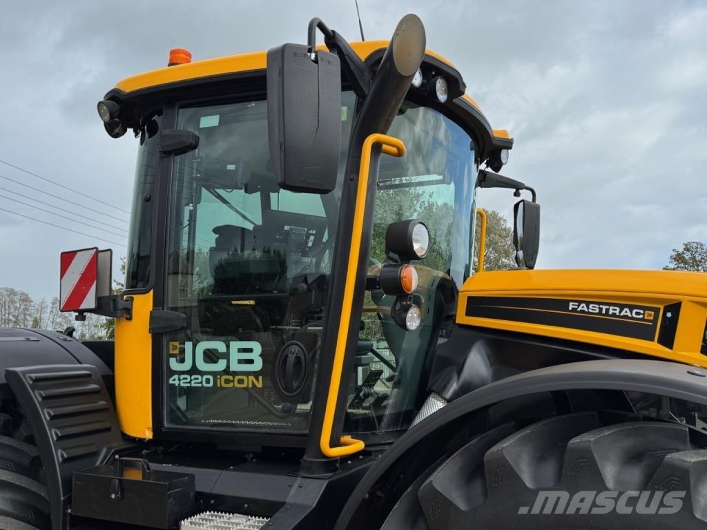 JCB 4220 iCON Tractores