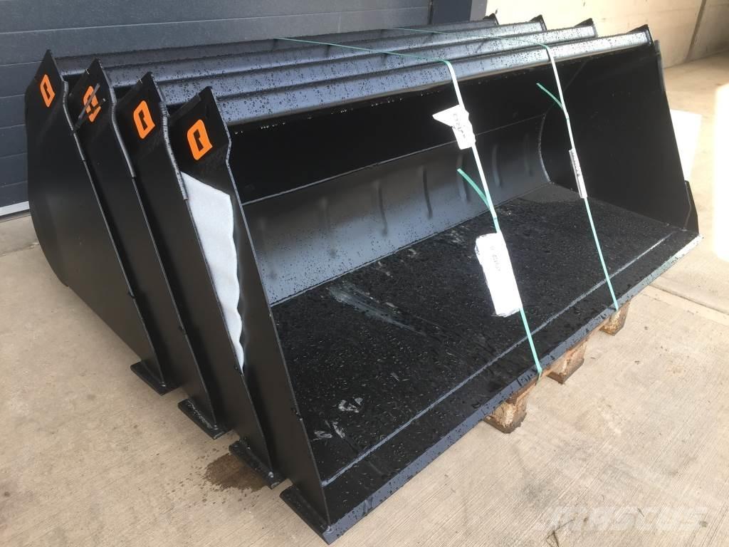 Quicke 8210 III Otros accesorios para tractores