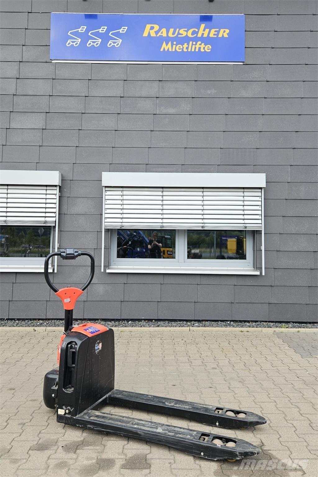 EP Equipment F4 Montacargas - otros