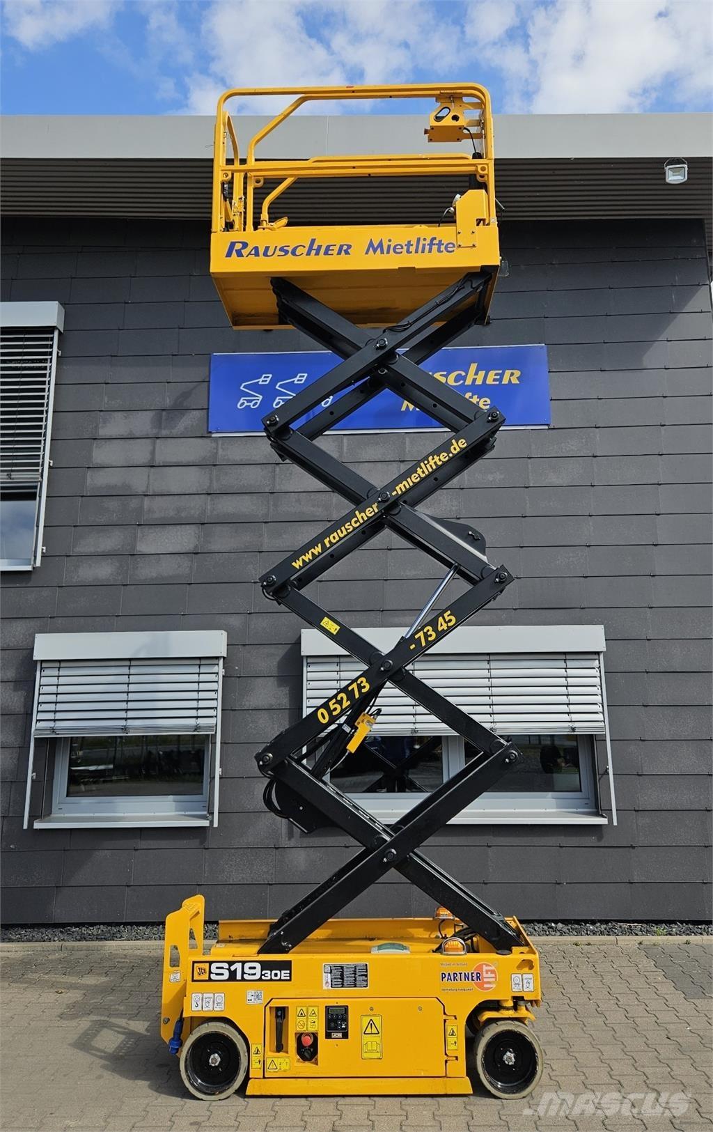 JCB S1930E Plataformas remolcables