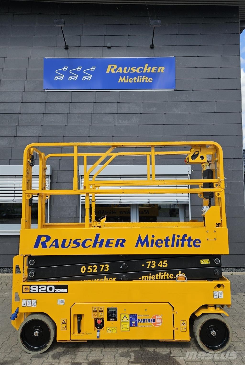 JCB S2032E Plataformas tijera