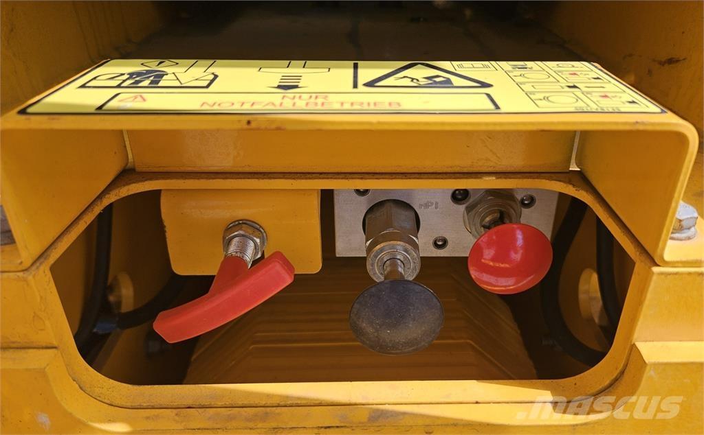 JCB S2032E Plataformas tijera