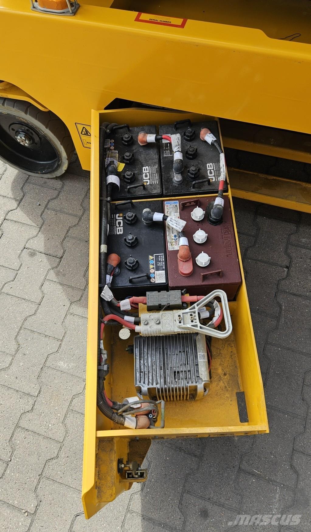 JCB S2646E Plataformas tijera