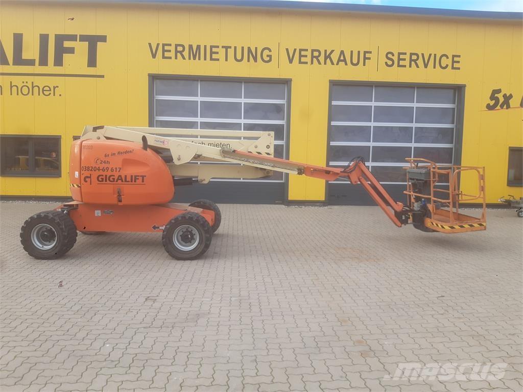 JLG 510 AJ Plataformas con brazo de elevación manual