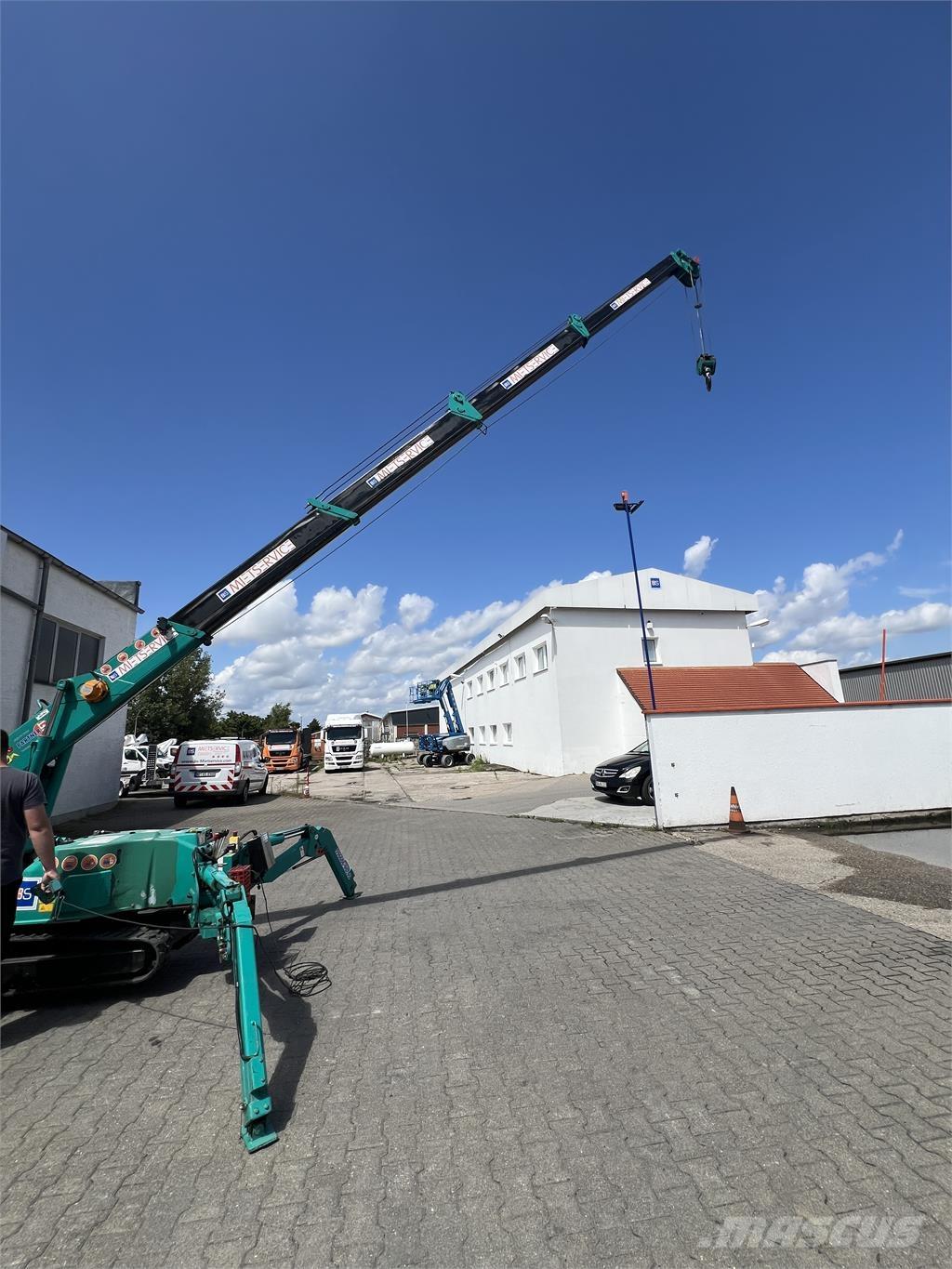 Maeda MC285 Minigrúas