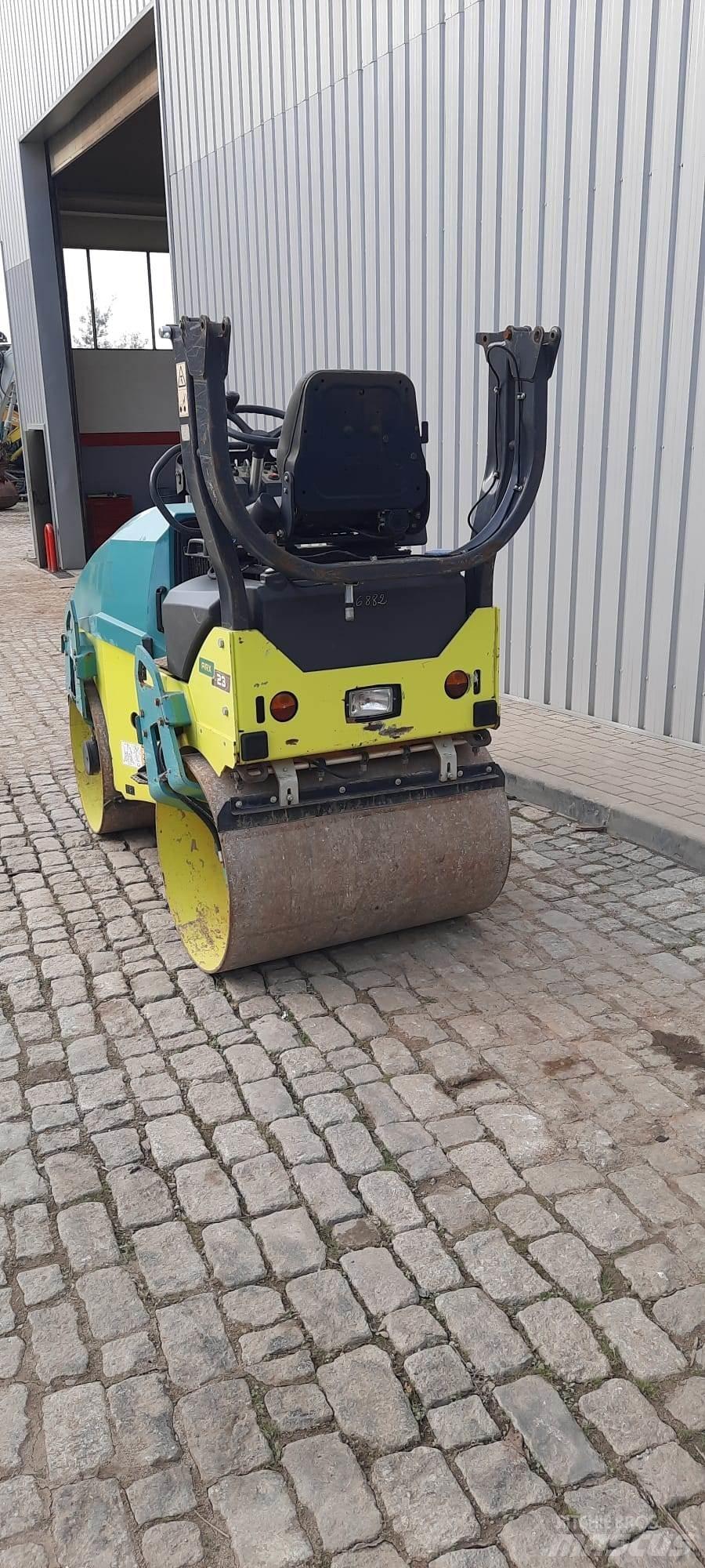 Ammann ARX23 Rodillos de doble tambor