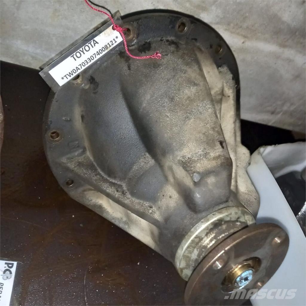 Toyota DYNA L 280 Diferencial Cajas de cambios
