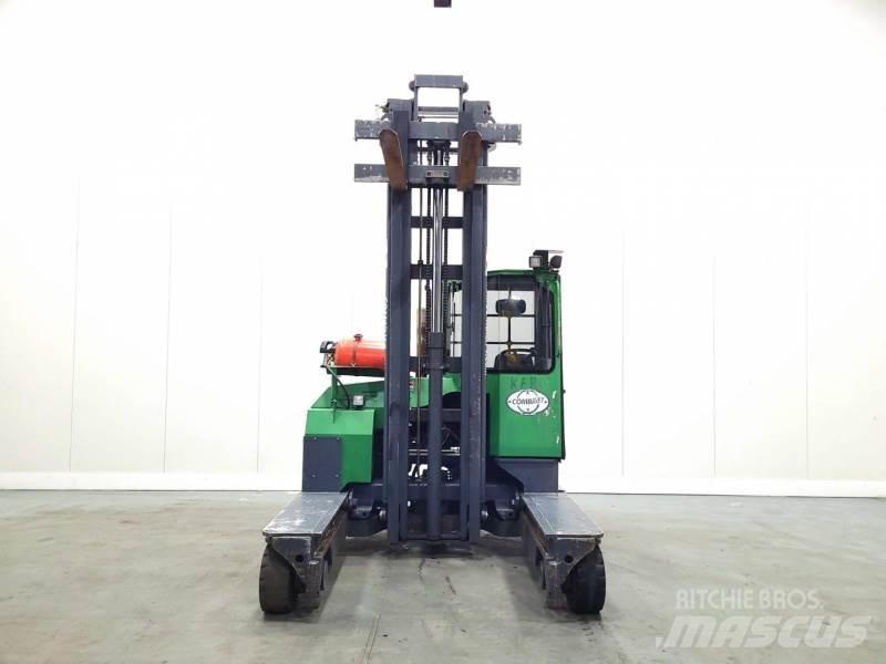 Combilift C4000 Montacargas de 4 vías