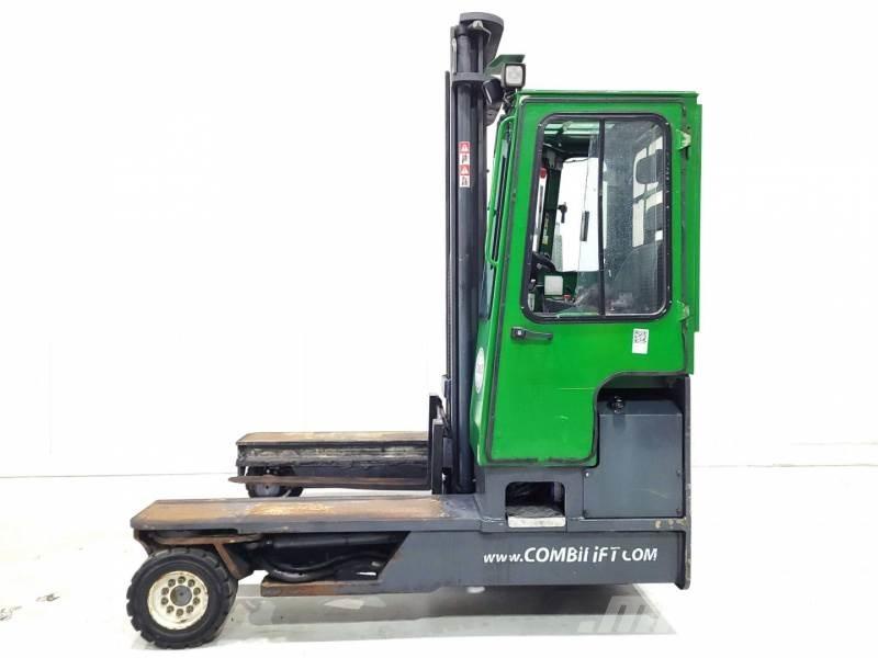 Combilift C4800 Montacargas de 4 vías