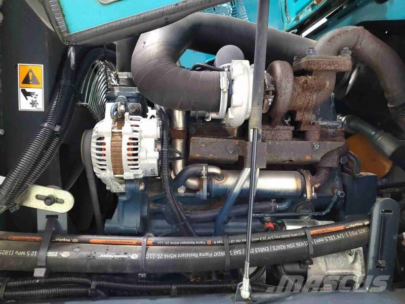 Combilift C6000 Montacargas de 4 vías