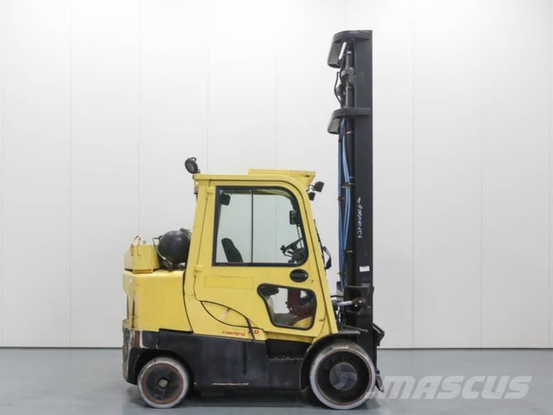 Hyster S7.00FT Camiones LPG