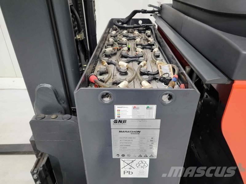 Linde R14G-01 Montacargas de alcance de gran altura