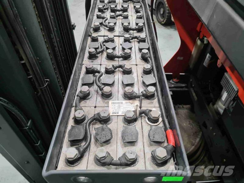 Linde R14G-01 1120 Montacargas de alcance de gran altura