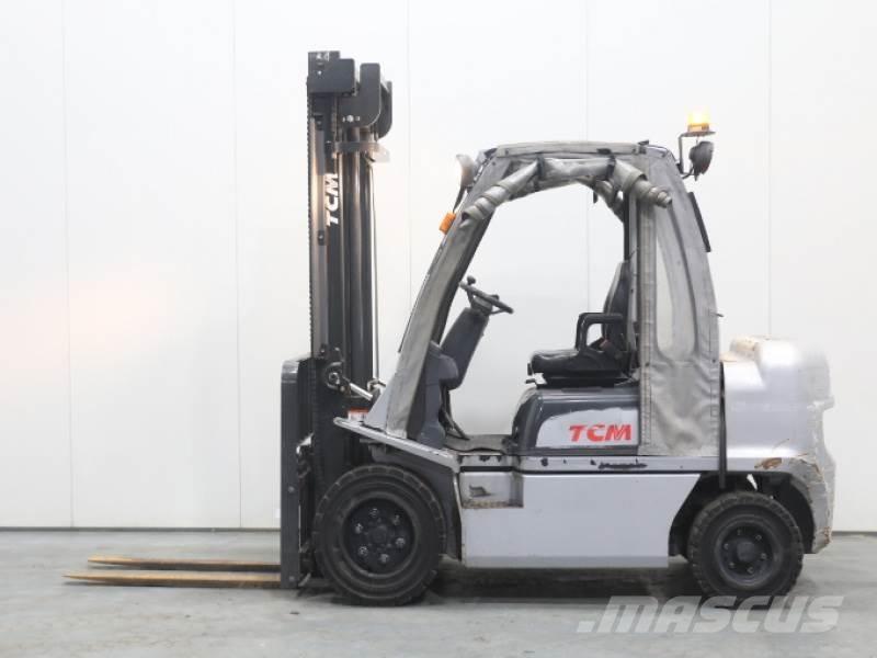 TCM YG1D2A32H Camiones diesel