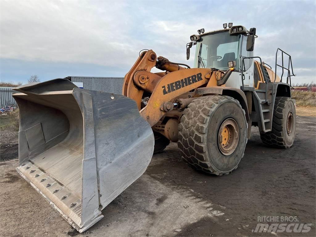 Liebherr L586 Cargadoras sobre ruedas