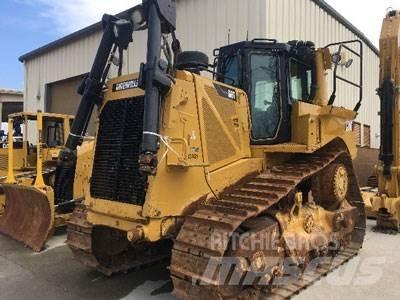 CAT D8T Buldozer sobre oruga