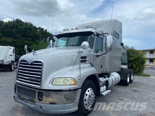 Mack CXU613 Camiones tractor