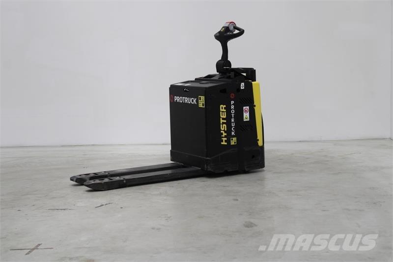 Hyster P2.0S Montacargas con plataformas de baja elevación