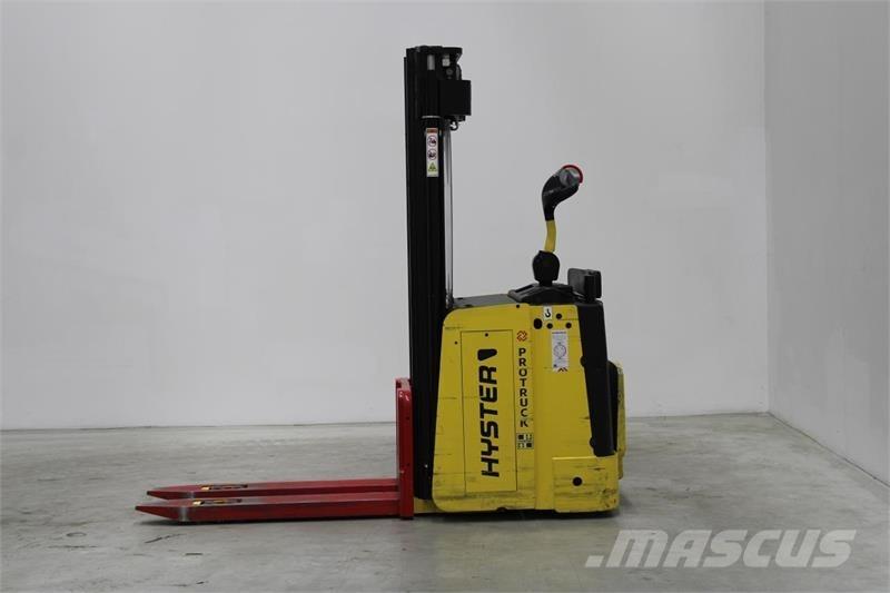 Hyster P2.0S Montacargas con plataformas de baja elevación