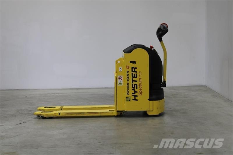 Hyster P3.0 Montacargas de baja elevación
