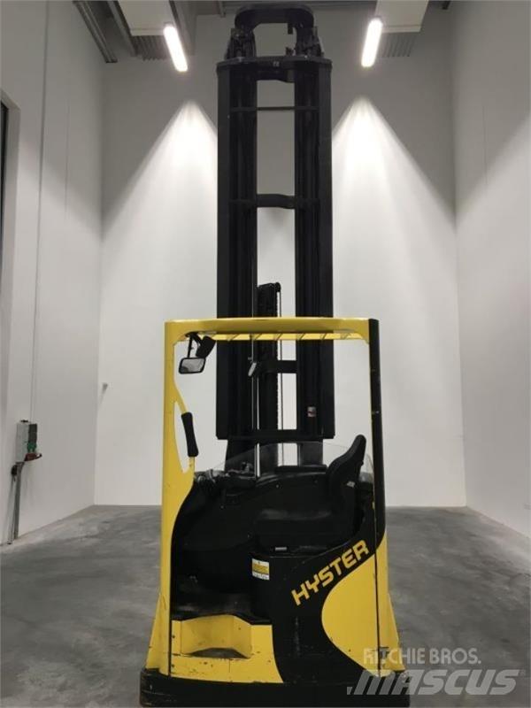 Hyster R2.0W Montacargas de alcance de gran altura