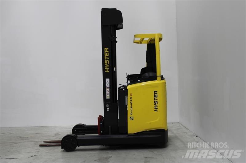 Hyster R2.5 Montacargas de alcance de gran altura