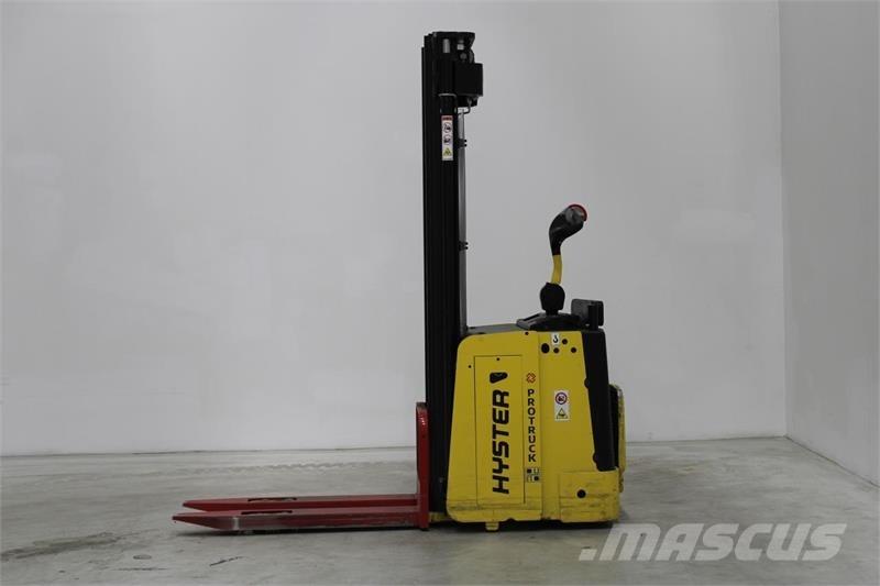 Hyster S1.5S Apiladoras eléctricos