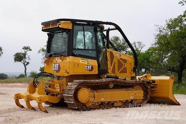 CAT D3 Buldozer sobre oruga