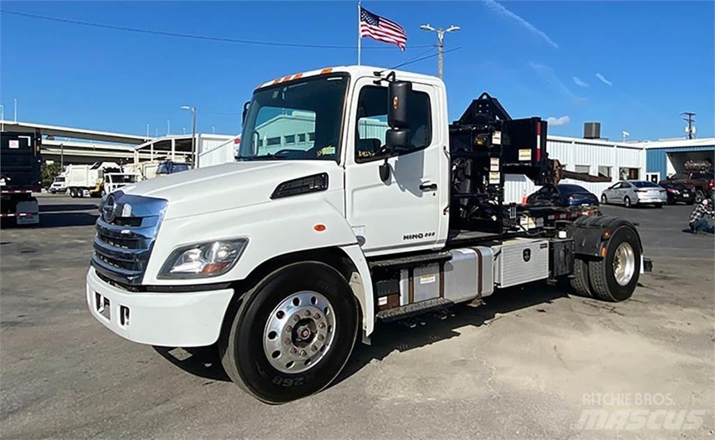 Hino 268 Camiones portacontenedores