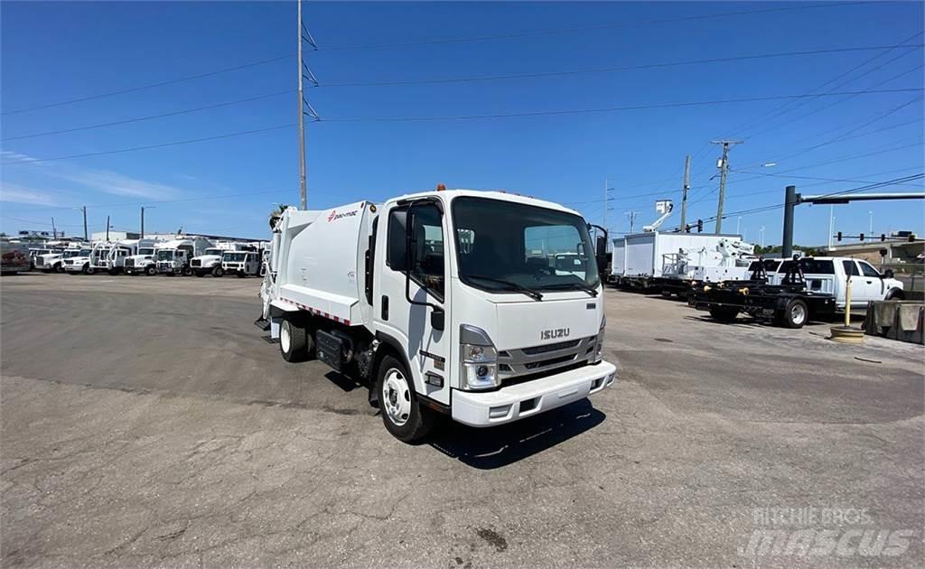 Isuzu NRR Camiones de basura