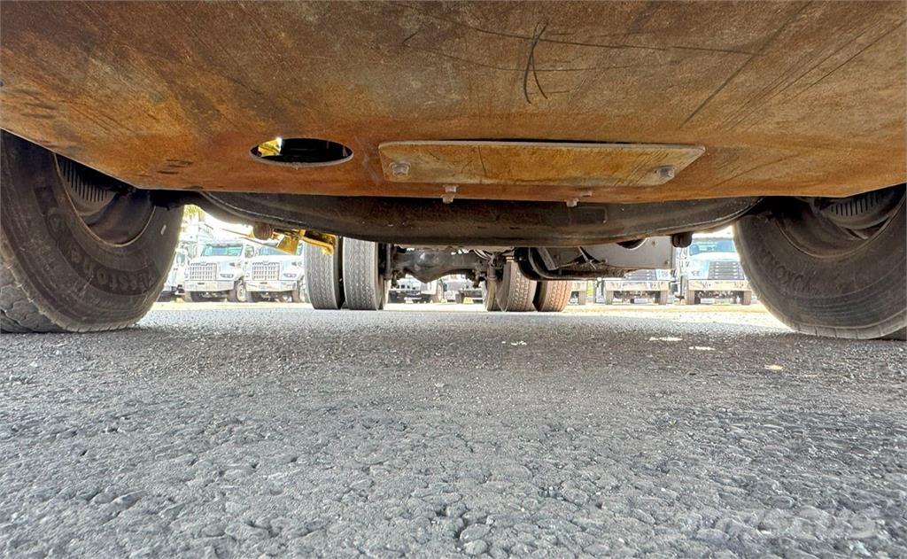 Mack LR613 Camiones de basura