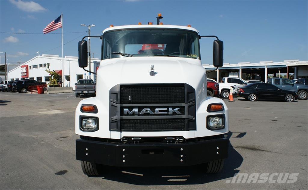 Mack MD6 Pinzas