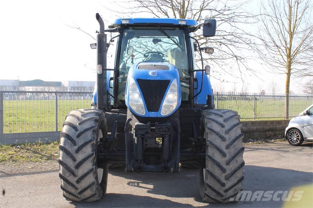 New Holland T7030 Tractores