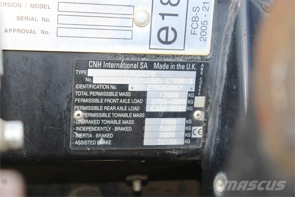 New Holland T7030 Tractores