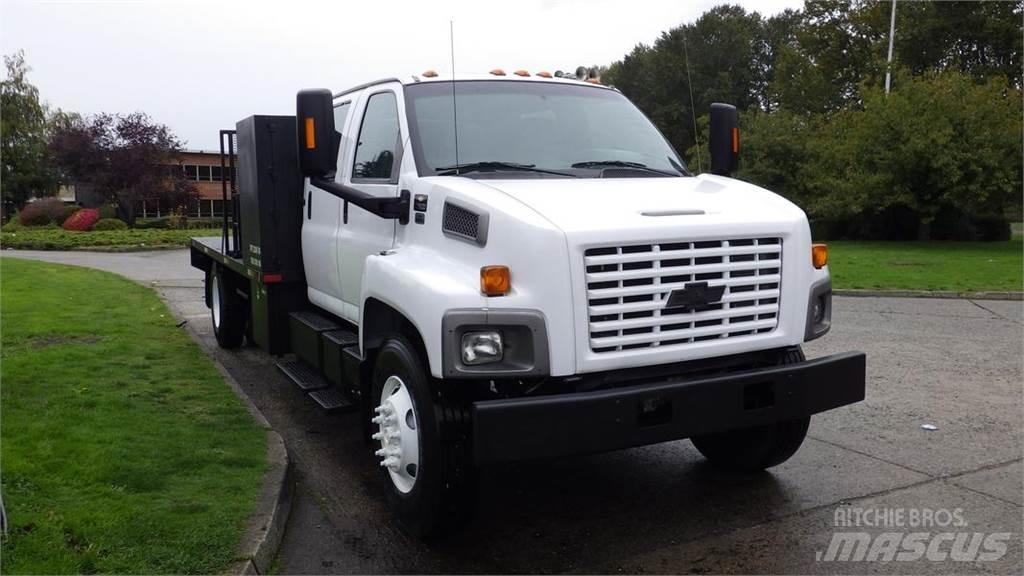 Chevrolet C7500 Camiones de cama baja