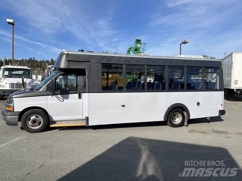 Chevrolet Express Minibuses