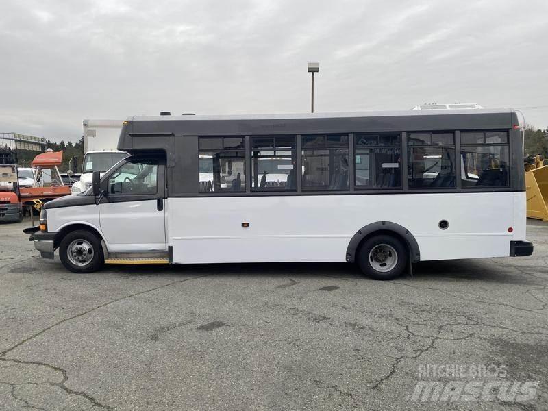 Chevrolet Express Minibuses