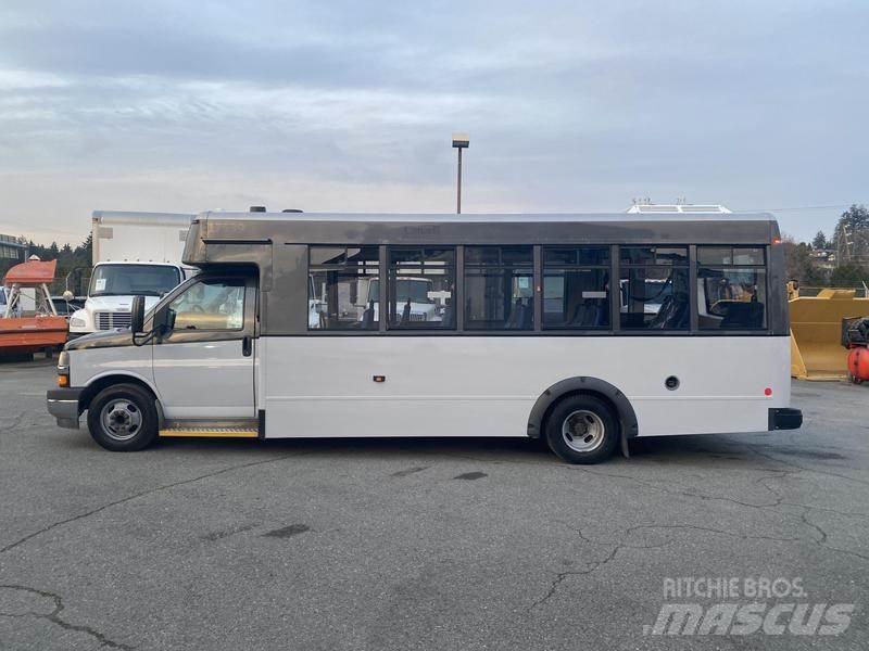 Chevrolet Express Minibuses