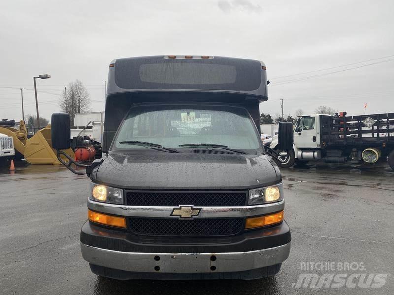 Chevrolet Express Minibuses