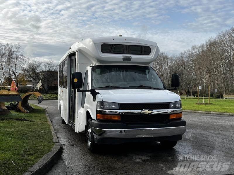 Chevrolet Express Minibuses