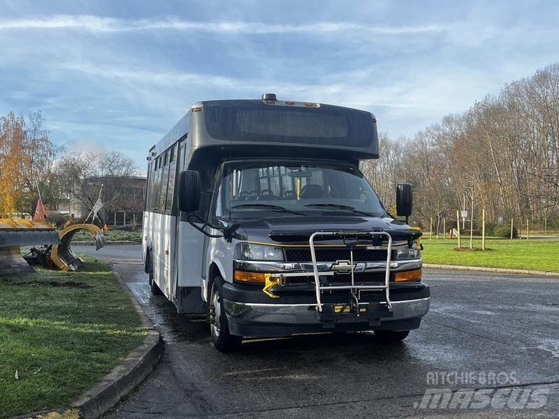 Chevrolet Express Minibuses