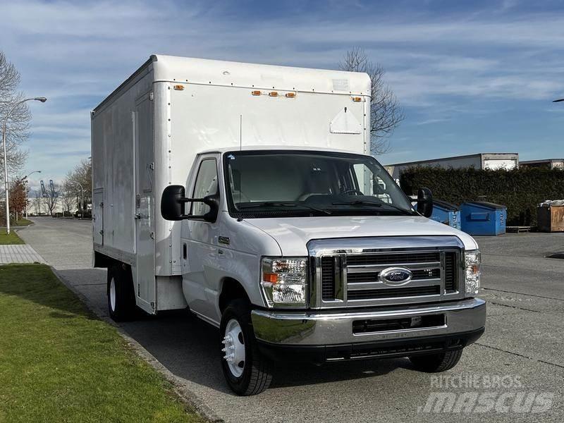 Ford Econoline Furgonetas cerradas